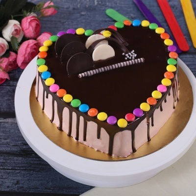 Pure Chocolate Gem Cake