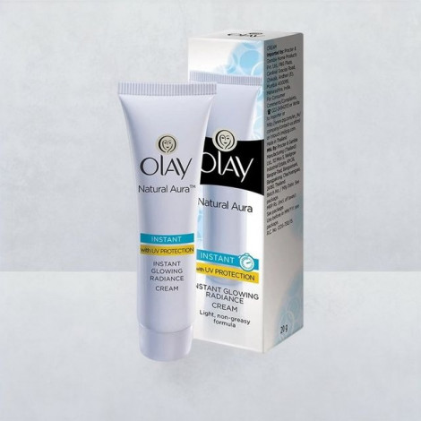 Olay Natural Aura Radiance Cream With Vitamin B3, Pro B5, E And Uv Protection